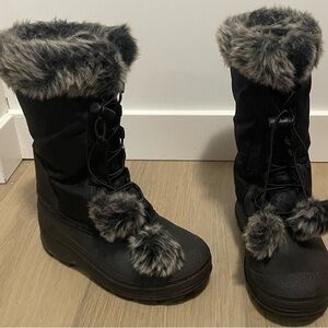 Grey Wolf Kids Black Boots